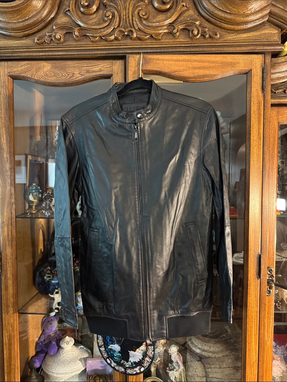 ELLE WON Men's Black Leather Bomber Jacket - Classic Minimalist Style